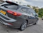 Ford Focus Wagon 1.0 EcoBoost 155pk Hybrid Automaat ST Line | Navi | Apple Carplay+Android Auto | Clima | Adap.Cruise | Dodehoek+Rijstrook+Licht+Regensensor | Led Koplampen | Privacy Glass | 17''lm