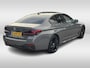 BMW 5-Serie 530e Business Edition Plus / Schuifdak / Camera / 20'' / Keyless / Laser LED / Harman Kardon / Leder / Navigatie / Dodehoek /