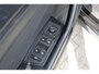 Volkswagen T-Roc 1.5 TSI Sport | DSG Versnellingsbak | Parkeersensoren voor en achter | Airco | Radio | Auto-Hold | Lichtmetalen velgen | | Airco (automatisch) | Lichtmetalen velgen 17" | Multimedia-voorbereiding