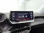 Peugeot 2008 SUV Allure Pack 100pk | Navigatie | Achteruitrijcamera | 3D Cockpit | Stoelverwarming | Climate Control | Cruise Control | Parkeersensoren v+a | Keyless | Bluetooth | Apple CarPlay / Android Auto | DAB+ radio | Elektrisch inklapbare spiegels | Donker getint glas | 17" lichtmetalen velgen |