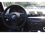 BMW 1-Serie (e87) 135i 306pk | Handbak | TOPPER !! | Schuifdak | A/C | Stoelverwarming | PDC | Leuk |