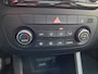 Kia Venga 1.6 CVVT DynamicLine Automaat/ Panoramadak/ Trekhaak/ Camera/ Rijklaarprijs!