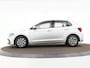 Volkswagen Polo 1.0 TSI 95pk Life Business · Apple/Android Car Play · Navigatie · Alarm · Stoelverwarming · Climatronic · 15'' Inch · Garantie t/m 30-06-2027 of 100.000km