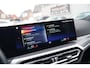 BMW 3-Serie 330e High Executive | M-pakket | Facelift 2025 | Widescreen Groot Navi | Camera |