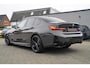 BMW 3-Serie 330e High Executive | M-pakket | Facelift 2025 | Widescreen Groot Navi | Camera |