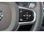 Volvo V90 T6 Recharge AWD Core Bright - IntelliSafe Assist & Surround - 360º Camera - Harman/Kardon audio - Verwarmde voorstoelen, stuur & achterbank - Parkeersensoren voor & achter - Extra getint glas - Elektr. inklapbare trekhaak - 18' LMV