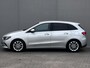 Mercedes-Benz B-klasse 180 Business Solution Luxury Automaat / Virtual Cockpit / Navigatie / Stoelverwarming / Elektrische klep / Apple Carplay Android / 17"LM wielen met All Season banden /