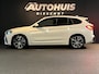 BMW X1 XDrive25e High Executive Edition M Pano/ Memoryseat/ Leder/ H&K/ ACC/ Camera/ Trekhaak/ HeadUp
