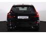 Volvo XC60 T8 Recharge AWD Ultra Black Edition - Panorama/schuifdak - IntelliSafe Assist & Surround - 360º Camera - Harman/Kardon audio - Adaptieve LED koplampen - Verwarmde voorstoelen, stuur & achterbank - Parkeersensoren voor & achter - Elektr. bedienb. voorstoelen met geheugen - Head up display - Draadloze tel. lader - Extra getint glas - 21' LMV