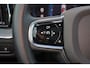 Volvo XC60 T8 Recharge AWD Ultra Black Edition - Panorama/schuifdak - IntelliSafe Assist & Surround - 360º Camera - Harman/Kardon audio - Adaptieve LED koplampen - Verwarmde voorstoelen, stuur & achterbank - Parkeersensoren voor & achter - Elektr. bedienb. voorstoelen met geheugen - Head up display - Draadloze tel. lader - Extra getint glas - 21' LMV