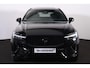 Volvo XC60 T8 Recharge AWD Ultra Black Edition - Panorama/schuifdak - IntelliSafe Assist & Surround - 360º Camera - Harman/Kardon audio - Adaptieve LED koplampen - Verwarmde voorstoelen, stuur & achterbank - Parkeersensoren voor & achter - Elektr. bedienb. voorstoelen met geheugen - Head up display - Draadloze tel. lader - Extra getint glas - 21' LMV