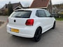 Volkswagen Polo 1.4-16V Highline / Airco-Clima / Cruise Control / Radio-CD / Voorstoelverwarming / PDC / Zwarte LMV'