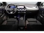 Mercedes-Benz GLA 250 e Premium+ AMG Line | Facelift | Distronic | Panoramadak | Burmester | Trekhaak | HUD | Memory | Verwarmd Stuurwiel | Surround Camera |