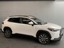 Toyota Corolla Cross Hybrid 140 Dynamic Automaat uit 2024 Rijklaar + Fabrieksgarantie Henk Jongen Auto's in Helmond, al 50 jaar service zoals 't hoort!