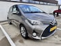 Toyota Yaris 1.3 VVT-i Trend | Acc Airco | Acht.Camera | Bleu-Tooth | Goed onderhouden | Winterset LM optioneel |