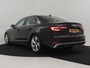 Audi A4 Limousine 35 TFSI Sport S line edition 100% Dealeronderhouden | Voorstoelen verwarmd | Cruise control | Navigatie | 18"LMV