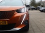 Peugeot e-2008 SUV GT Pack EV 50kWh 136pk, Rijklaarprijs, Adaptieve cruise control Navigatie Stoelverwarming