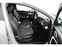Kia Ceed 1.0 T-GDi MHEV Design Edition Automaat - Digital Dashboard - Stoel-/stuurverwarming - Apple CarPlay/Android Auto - Navigatie - Fabrieksgarantie tot 04-2032