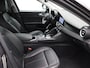 Alfa Romeo Giulia 2.0T Super Automaat | Navigatie | Achteruitrijcamera | lederen bekleding | Apple Carplay | Cruise Control | Trekhaak  1600 KG |