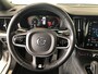 Volvo V60 2.0 T8 Twin Engine AWD R-Design | Adaptieve Cruise Control | Stoelverwarming + Ventilatie | Head-Up | Schuif -/ Kanteldak | Harman Kardon Audio | 19 Inch | Trekhaak | Getint Glas | Styling Kit |