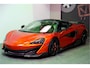 McLaren 600LT 3.8 V8 441kW/600pk SSG7 NOSELIFT + CERAMIC BRAKES + BOWERSW&WILKINS + ALCANTARA INTERIEUR + CAMERA + NAVIGATIE + EL.STOELVERSTELLING + CARBON IN-&EXTERIEURDELEN + ULTRA LIGHTWEIGHT 19"/20" LM-VELGEN!!