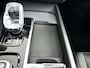 Volvo XC60 B5 Aut. Ultimate Dark | Panoramadak | Harman Kardon | 360º camera | Head-up display | Stoel- en Stuurverwarming | Trekhaak