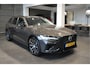 Volvo V60 2.0 T6 Plug-in hybrid AWD Plus Dark leer trekhaak 18 inch !!