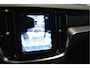 Volvo V60 2.0 T6 Plug-in hybrid AWD Plus Dark leer trekhaak 18 inch !!