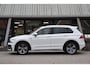 Volkswagen Tiguan 1.5 TSI ACT R-Line | TREKHAAK | CAMERA | DEALER ONDERHOUDEN | STOELVERWARMING | PANORAMADAK | APPLE CARPLAY