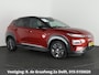 Hyundai Kona Electric EV Fashion Design 64 kWh Two-Tone 400 km actieradius | ACCU 100% | Navigatie | Schuif-/Kanteldak | Leder |