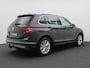 Volkswagen Tiguan 1.4 TSI ACT Highline 150PK DSG Pano-Schuifdak, Trekhaak, Navi, Alarm, Apple Carplay/Android Auto, Stoelverwarming, Ergo Comfort Stoel, Virtual Cockpit, Elektr. Achterklep, 17" LM Velgen