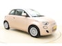 Fiat 500e Urban 42 kWh | Apple Carplay & Android Auto | Climate control | Cruise control | Bluetooth | DAB | Uniek lage kilometerstand