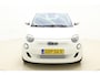 Fiat 500e Urban 42 kWh Camera | Stoelverwarming | Keyless | Navigatie via Carplay | Parkeersensoren voor en achter | Geen kilometers