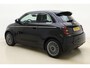 Fiat 500e Urban 42 kWh 118pk | Climate Control | Lichtmetalen Velgen | Cruise Control | Apple Carplay - Android Auto | Lage Kilometerstand | DAB Radio
