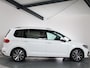 Volkswagen Touran 1.4 TSI Connected Series, R-line, 7-Persoons, Trekhaak, Apple Carplay/ Andriod auto, ACC,