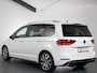 Volkswagen Touran 1.4 TSI Connected Series, R-line, 7-Persoons, Trekhaak, Apple Carplay/ Andriod auto, ACC,
