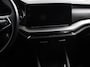 Skoda Octavia Combi 1.0 e-TSI Automaat Business Edition Climate control | Cruise control | Parkeersensoren | Navigatie | LED | Trekhaak | Lichtmetalen velgen | Apple Carplay / Android Auto
