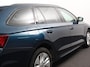 Skoda Octavia Combi 1.0 e-TSI Automaat Business Edition Climate control | Cruise control | Parkeersensoren | Navigatie | LED | Trekhaak | Lichtmetalen velgen | Apple Carplay / Android Auto