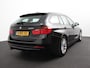 BMW 3-Serie Touring 320i Automaat High Executive Climate control | Cruise control | Navigatie | Parkeersensoren | Keyless | Lichtmetalen velgen | Trekhaak | Handel/ export!