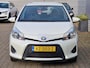 Toyota Yaris 1.5 Full Hybrid Aspiration CAMERA ECC LMV