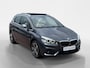 BMW 2-Serie Active Tourer 220i Centennial High Executive | Automaat | Trekhaak | Schuif-Kantel Dak | Navigatie | Parkeersensoren | Climate Control | Stoelverwarming |