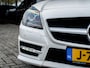 Mercedes-Benz SLK 350 Edition 1 AMG | Magic Sky Control | Stoelverwarming | Nek Verwarming | Harman & Kardon | Rundleder met Rode Sticksels | Parkeersensoren | Navigatie | Bluetooth | Parelmoer Lak | Bi-Xenon | LED Achter |