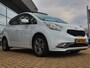 Kia Venga 1.4 CVVT ExecutiveLine Schuif/kantel dak | Camera | Cruise Control | Navigatie | Afneembare trekhaak | Stoelverwarming | stuurverwarming