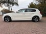 BMW 1-Serie 118i EXECUTIVE/LEER/NAV/XENON/NIEUWE APK