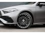 Mercedes-Benz A-klasse 250 e AMG Line | Panoramadak | Memory | HUD | Keyless Go | Advanced Sound System | Surround Camera | Multibeam LED | Dodehoekassistent | Sfeerverlichting |