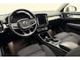 Volvo XC40 1.5 T2 Business Pro Automaat | Navigatie | Glazen schuifdak | Trekhaak | Electrische achterklep | Stoel & Stuurverwarming | Lichtmetalen velgen