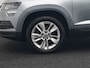Skoda Karoq 1.5 TSI ACT Ambition Business 150pk Dealer O.H. | Adaptive Cruise | Apple Carplay | Camera | Stoelverwarming | Navigatie | 17"L.M |