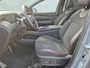 Hyundai Tucson 1.6 T-GDI PHEV Plug-in N Line Sky 4WD Automaat / Fabrieksgarantie tot 10-2027 / Trekgewicht 1350 kg / Glazen schuif- en kanteldak / EAER bereik 62 km bereik stad 74 km / Elektrische achterklep / Stuur-, Stoel en Achterbank verwarming /