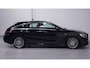 Mercedes-Benz CLA Shooting Brake 200 Prestige Edition navi sportstoelen cruise-controle PDC v+a carbon inleg led-verlichting camera stoelverwarming schakelflippers