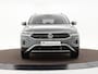 Volkswagen T-Roc 1.5 TSI 150pk DSG Life Edition · Camera · Keyless · Apple/Android Car Play · Navigatie · P-Sensoren · Parkeer Assistent · 17'' Inch · Garantie t/m 30-01-2027